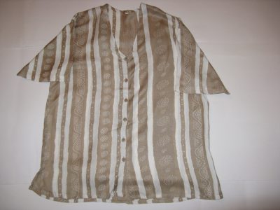 FANTASTIC CLEARING SALE-INDIAN BLOUSE-100% VISCOSE-HAVING 6 BUTTONS FOR OPENING LITTLE FRONT-FOR LADIES-L-LOWEST PRICE GUARANTEED-TRY ONCE- DO NOT MISS THIS CHANCE - ART.NO.2017055941-DISCOUNT 60%-Sw.Kr.100-00