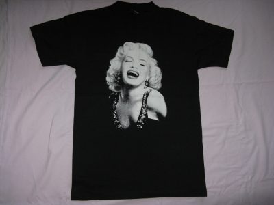 AMERICAN PRINTED T-SHIRT-UNORGETTABLE GIFT- AMERICAN T-SHIRT PRINTED AMERICAN MOTIVE" MARILYN MONROE" TOP QUALITY-LOWEST PRICE GAURANTEED-DO NOT MISS THIS CHANCE-FREE HOME(POST OFFICE) DELIVERY-ART NO. 2012082113 -REA 50%