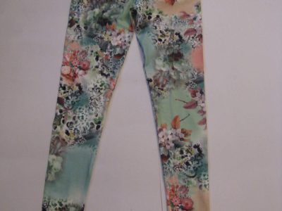 MID SUMMER FANTASTIC CLEARING SALE-LEGGING FOR GIRLS-BLENDED PATTERN COLOR -LARGE-LOWEST PRICE GUARANTEED-TRY ATLEAST ONCE- DO NOT MISS THIS CHANCE-50% DISCOUNT-ART.NO.18/34584131