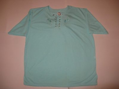 MID SUMMER FANTASTIC CLEARING SALE-IMPORTED BEAUTIFUL T-SHIRT FOR LADIES - STYLISH NECK AND EMBROIDERY IN THE NECK AND SHORT SLEEVES - LOW PRICE GUARANTEEDII 2XL II  DISCOUNT 50% II ART.NO. 17/35194838