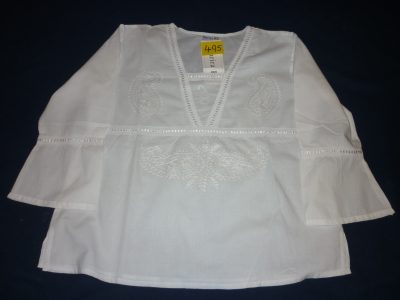 MID SUMMER FANTASTIC CLEARING SALE-INDIAN BLOUSE IN EXCLUSIVE DESIGN,100% COTTON, WHITE, V-NECK,LONG SLEEVES, EMBROIDERY IN V-NECK AND ALSO ON THE WHOLE  AND AS WELL AS ON CUFFS. WE ALSO GUARANTEE  THAT YOU CAN FIND ANYWHERE-DO NOT MISS THIS CHANCE-SIZE-L