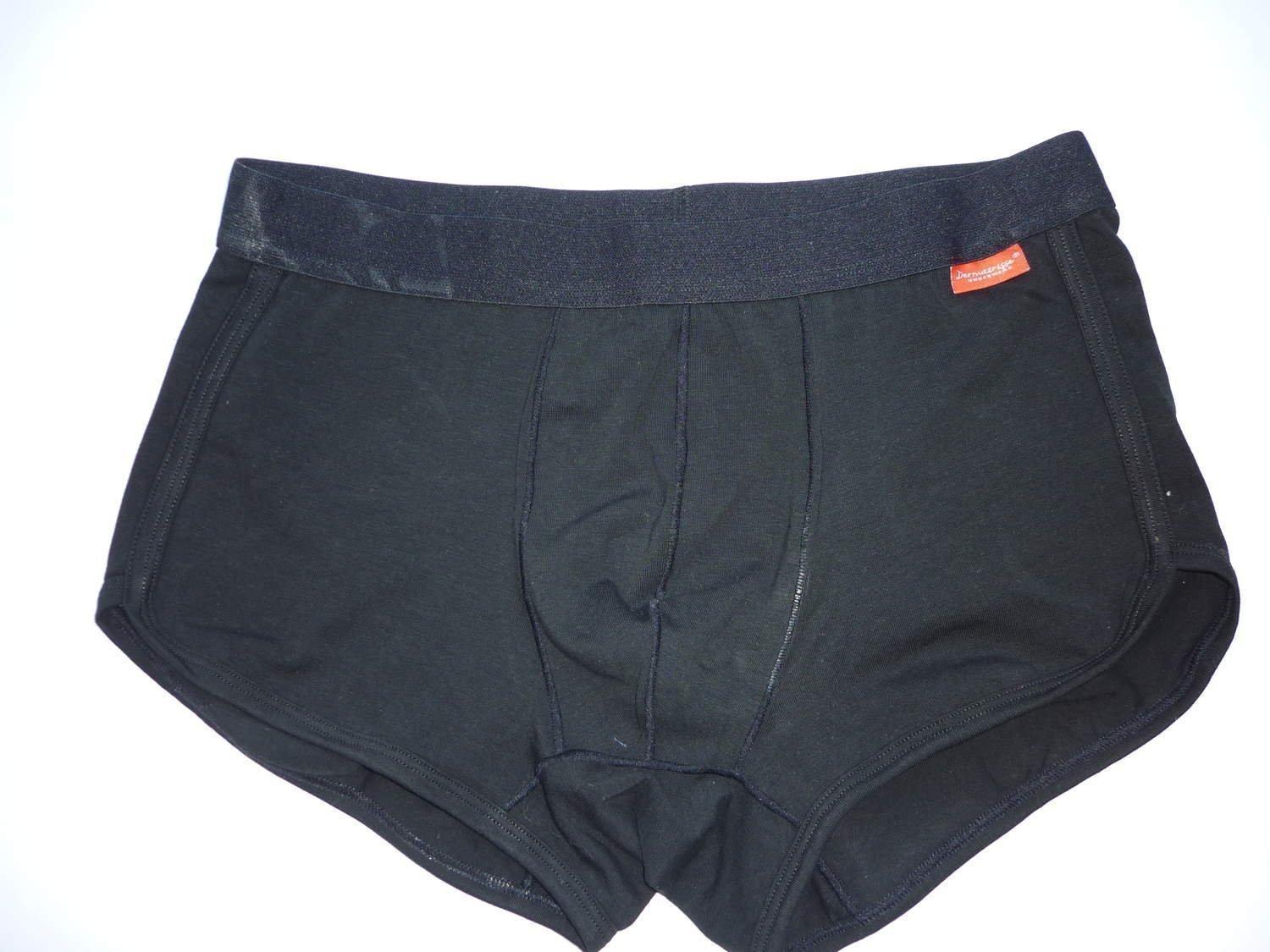 MEN'S UNDERWEAR (BRIEF) II GUARANTEED TOP QUALITY II BLACKIIDON'T MISS THIS CHANCE-3 Pcs.II FREE HOME DELIVERY(POST NORD)IIDISCOUNT 35% IIART.No.190618-1050681