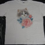 AMERICAN T-SHIRT PRINTED WITH USA MOTIVE " CAT WITH ROSE FOWER " LOWEST PRICE GARANTI. Art.No. 120816-2126