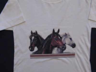 AMERICAN T-SHIRT PRINTED WITH USA MOTIVE " THREE HORSES FACES " LOWEST PRICE GARANTI. Art.No. 17114-6939